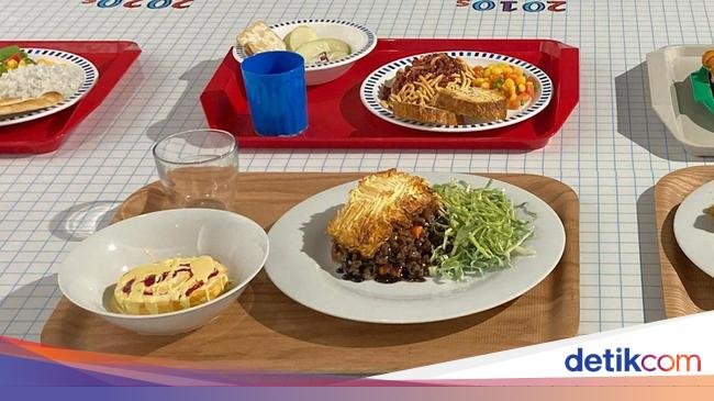 Museum Makanan Ini Pamerkan Menu Makan Siang Sekolah di Inggris