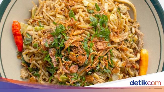Resep Bakmi Goreng Baskom yang Legit Gurih Mulur