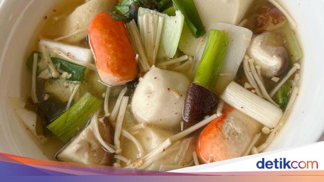 Resep Hotpot Bakso Kuah Gurih Pedas, Sajian Praktis yang Segar