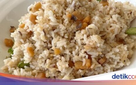 3 Resep Nasi Goreng Ikan Asin yang Gurih Lezat Untuk Sarapan