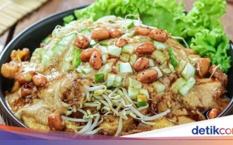 Resep Tahu Telur Kuah Kacang yang Gurih Manis Untuk Makan Siang
