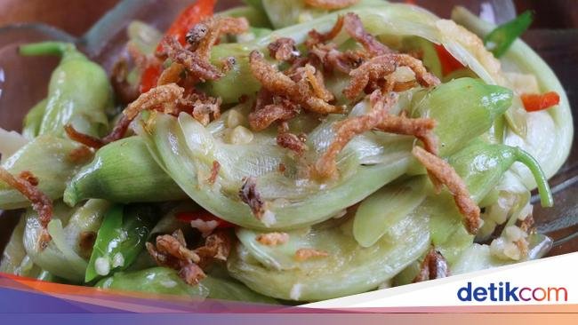 Resep Tumis Bunga Turi dan Teri yang Renyah Pedas