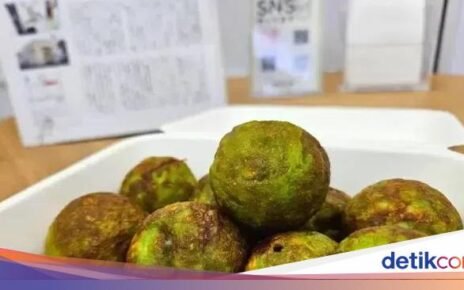 Oishii! 5 Kreasi Takoyaki Unik Bentuk Pipih hingga Berwarna Hijau