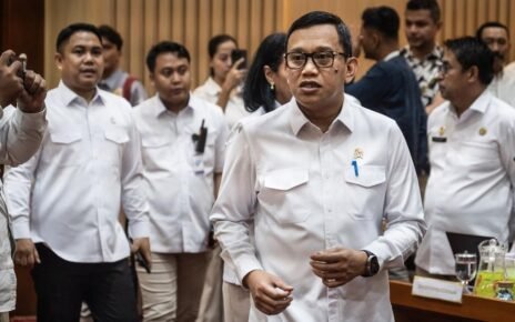 Menteri P2MI Sebut Dunia Butuh 1,7 Juta Tenaga Kerja Indonesia