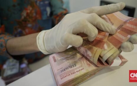 Rupiah Menguat Tipis ke Rp16.449 per Dolar AS Sore Ini