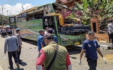 Kemenhub Ungkap Bus ALS yang Kecelakaan di Padang Panjang Tak Berizin
