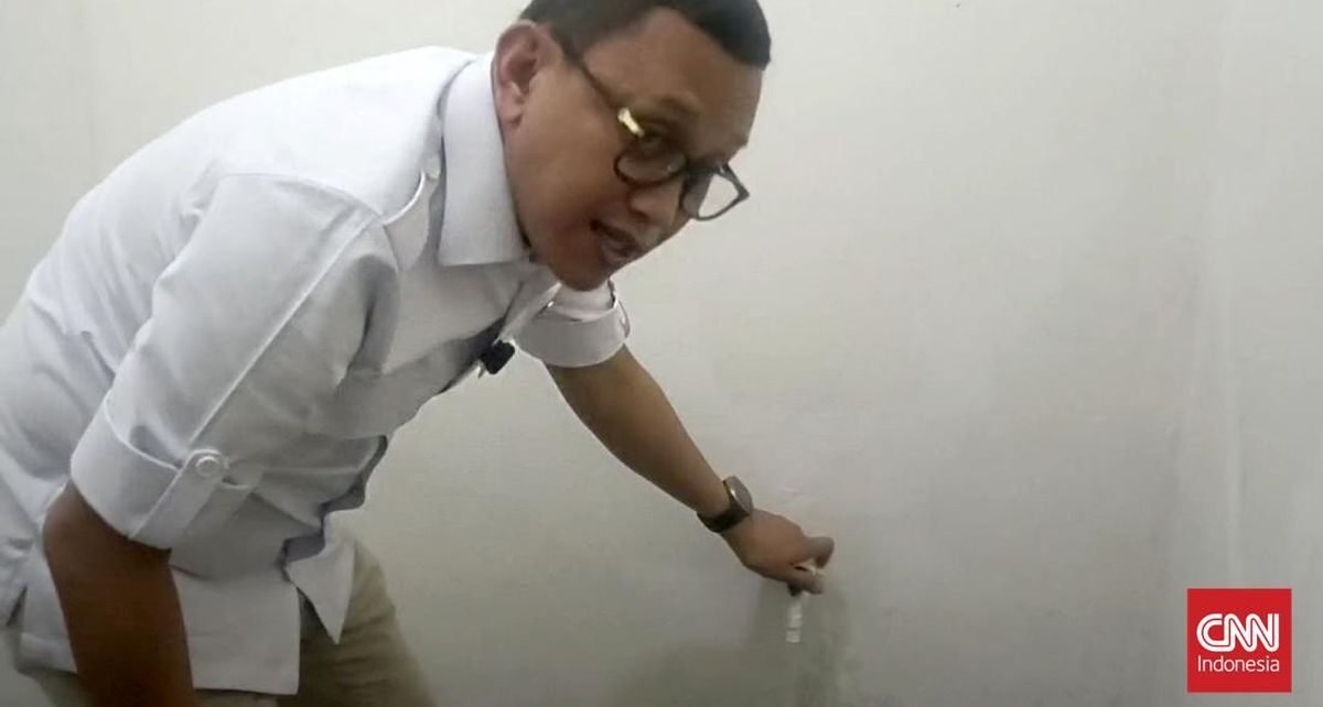 Menteri Karding Cek Rumah Subsidi PMI di Subang, Uji Coba Kamar Mandi