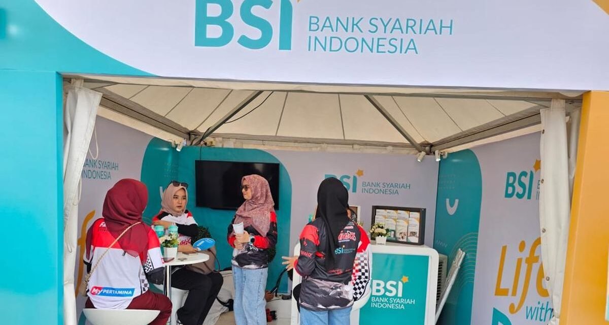 Daftar Dewan Komisaris dan Direksi BSI: Muhadjir Komut, Anggoro Dirut