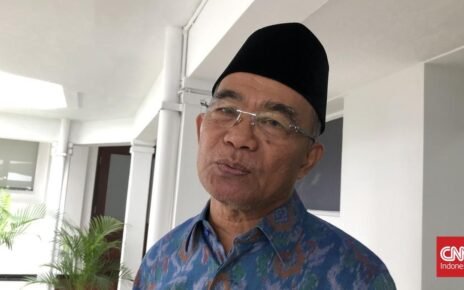 Muhadjir Effendy Gantikan Muliaman Hadad Jadi Komut BSI