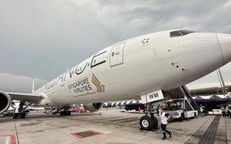 Untung Rp46 T, Singapura Airlines Tebar Bonus Karyawan 7,45 Kali Gaji