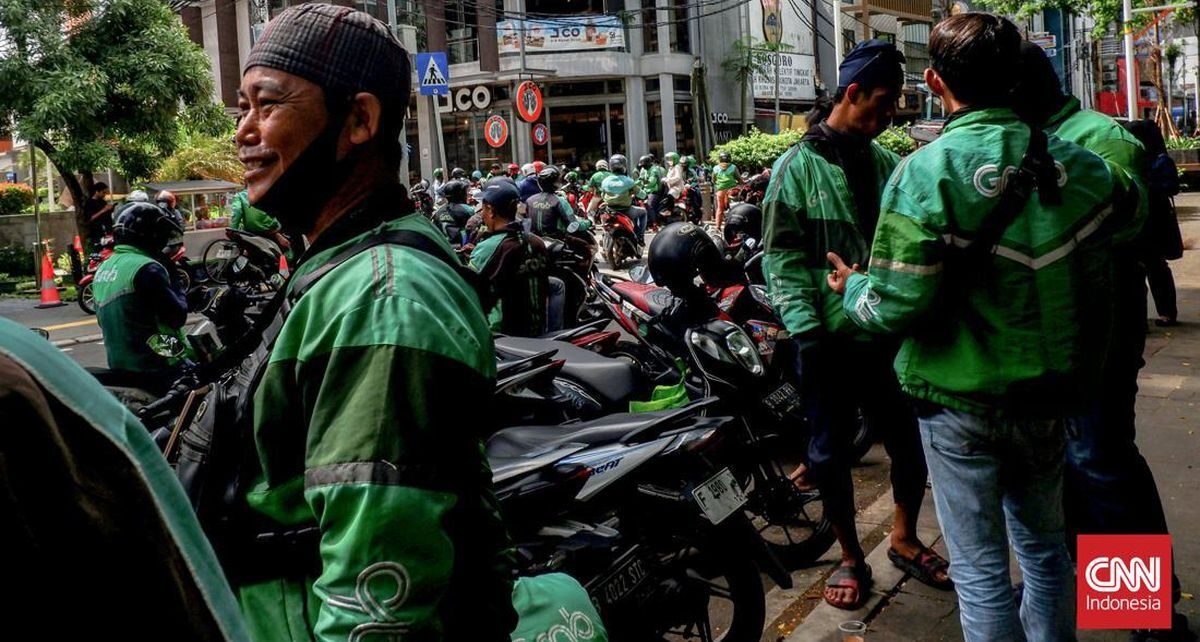 Grab, GoTo Cs Bantah Kenakan Biaya Aplikasi di Atas 20 Persen ke Ojol