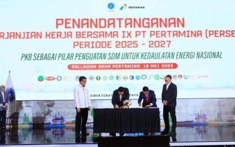 Menaker Saksikan Penandatanganan PKB IX 2025-2027 Pertamina dan FSPBB