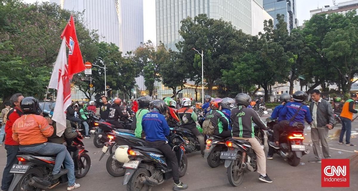 Demo Driver Ojol Bubar Usai Diterima Orang Kemenhub: Salam Satu Aspal