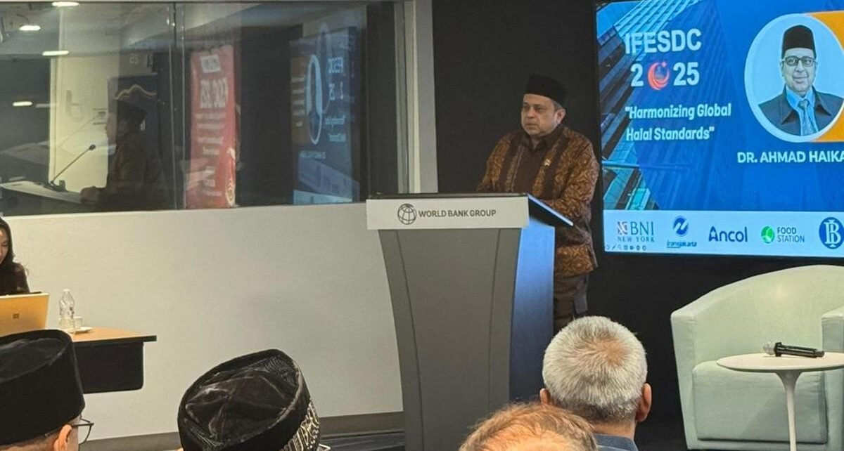 Bos BPJPH Dorong Harmonisasi Standar Halal Global di Forum Bank Dunia
