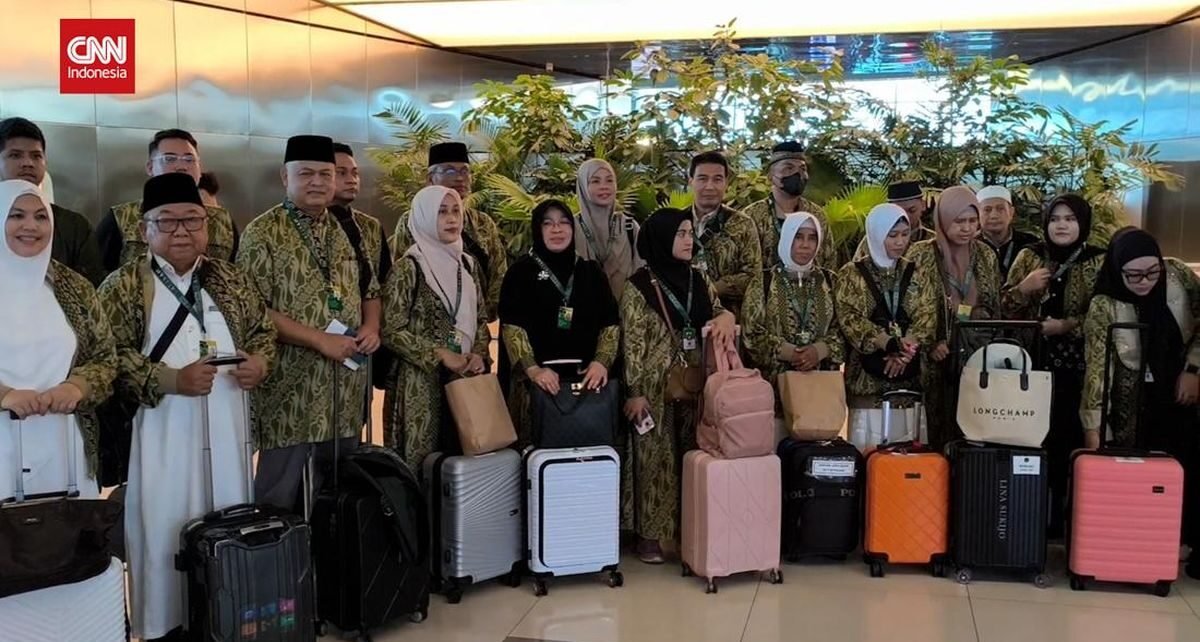 Alisan Tour and Travel Berangkatkan 69 Jemaah Haji Khusus