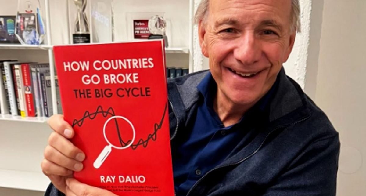 Ray Dalio Singgung Trump, Hitler-Mussolini di Buku Negara Bangkrut