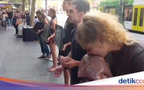 5 Pelaku Vegan Ini Putuskan Makan Daging Lagi Karena Berbagai Alasan