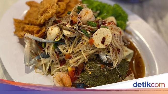Cicip Salad Blue Crab hingga Mamak Tom Yum Sedap di Bolan Thai