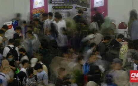 Harapan Para Penganggur Mencari Lowongan Lewat Bursa Kerja