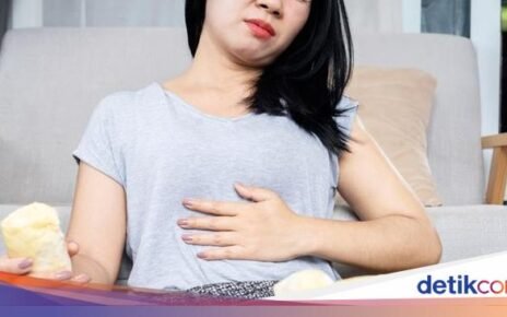 Makan Durian Berlebihan, Ini 5 Efek Samping Kesehatannya