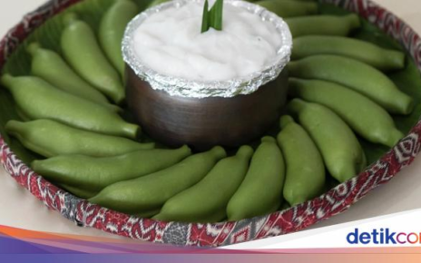 Es Pisang Ijo Sultan! Setampah Harganya Rp 1 Jutaan