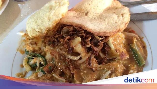 5 Gado-gado Legendaris di Jakarta yang Mlekoh Gurih Bumbunya