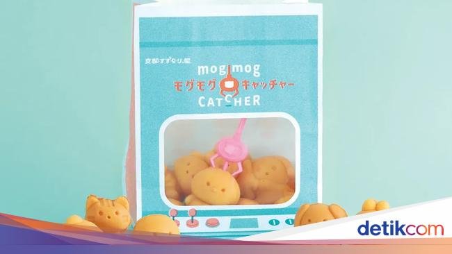 Gemas! Ngemil Kue Castella Imut Serasa Main Mesin Capit