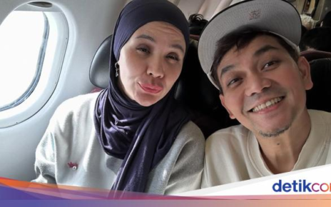 Bahagianya Indra Bekti Makan Bareng Keluarga dan Dapat Kiriman Makanan
