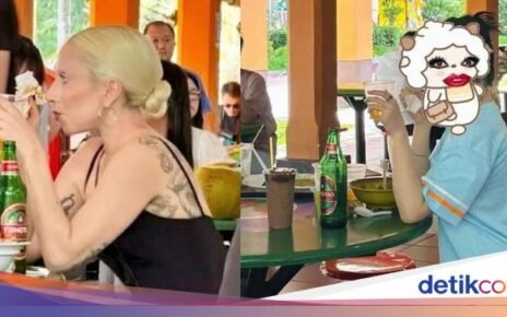 Kursi Bekas Lady Gaga Makan di Maxwell Food Centre Jadi Spot Foto