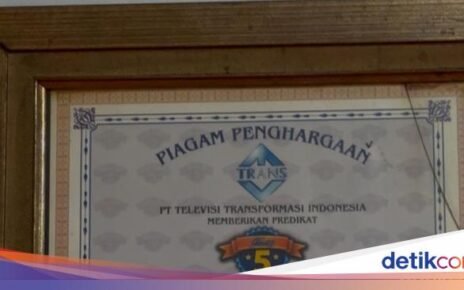 Bawa Duit Rp 18.000 Bisa Makan Seporsi Kwetiau Langganan Anak BINUS