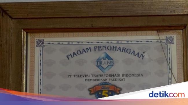 Bawa Duit Rp 18.000 Bisa Makan Seporsi Kwetiau Langganan Anak BINUS