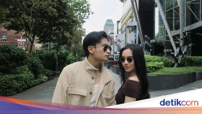 Lyodra Ginting Asyik Kulineran, Minum Kopi hingga Makan Ramen