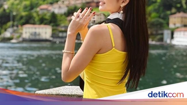 Momen Natascha Germania saat Ngopi di Italia hingga Prancis