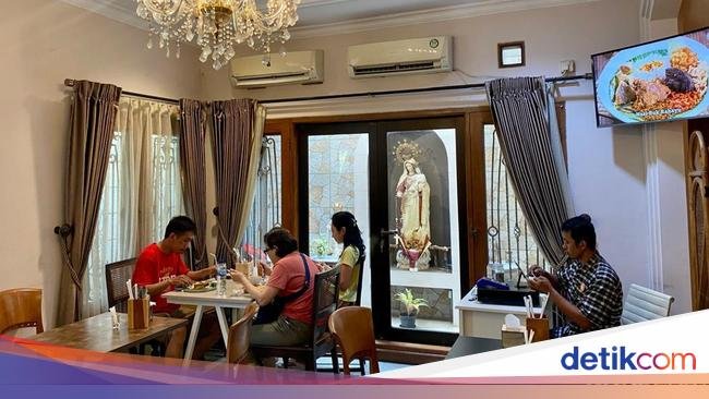 5 Tempat Makan di Dalam Rumah, Ada Bakery hingga Ayam Geprek