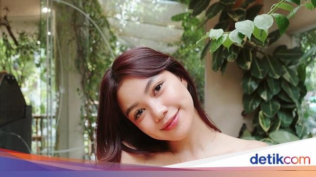 Regina Phoenix Hobi Kulineran Saat Berlibur ke China hingga Sydney