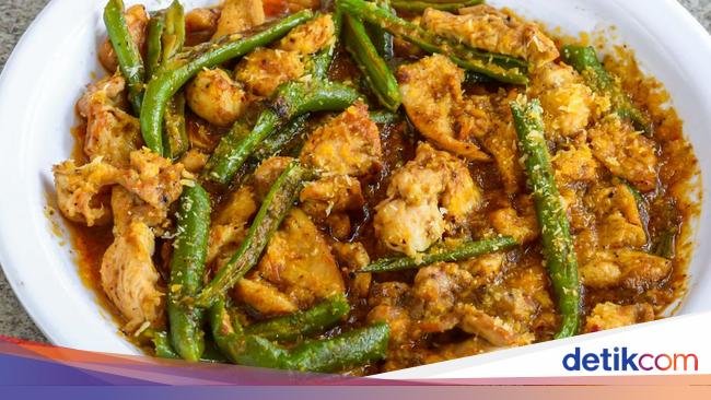 Resep Ayam Bumbu Jahe yang Pedas Hangatnya Meresap Enak