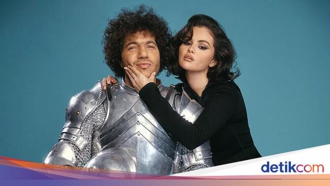 Benny Blanco dan Selena Gomez Ingin Ada Roti Ini di Pesta Pernikahannya