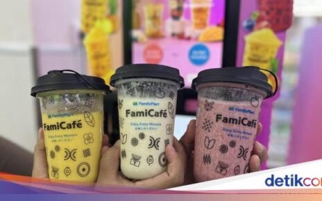 Smoothies Mangga dan Beri Bisa Dibeli via Mesin Otomatis di Minimarket