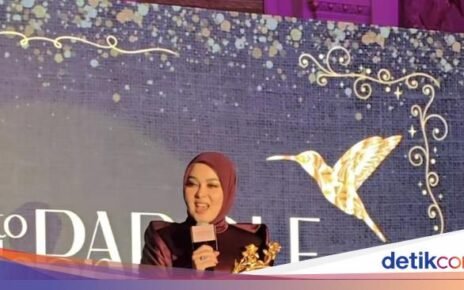 Syahrini Melenggang Manja Hadiri Gala Dinner di Cannes dan Cicip Croissant