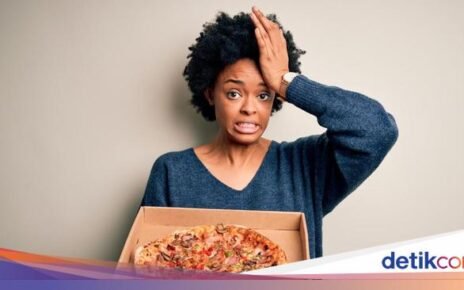 Wanita Ini Dicap Aneh Gegara Menikmati Pizza Topping Zaitun