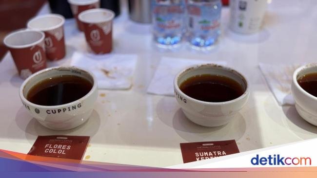 Bar Take Over dan Cupping Diserbu Pengunjung World of Coffee