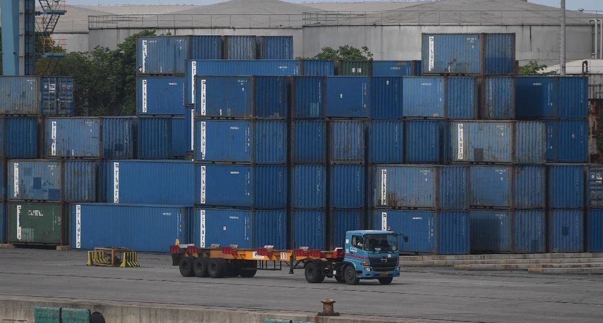 Surplus Neraca Dagang RI US$0,16 M April 2025, Terendah dalam 60 Bulan