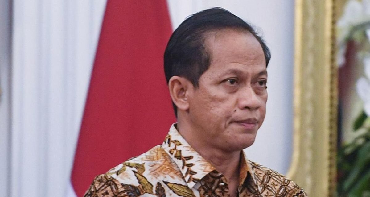 Menteri LH Tutup 2 Pabrik Peleburan Logam karena Bikin Udara 'Hitam'