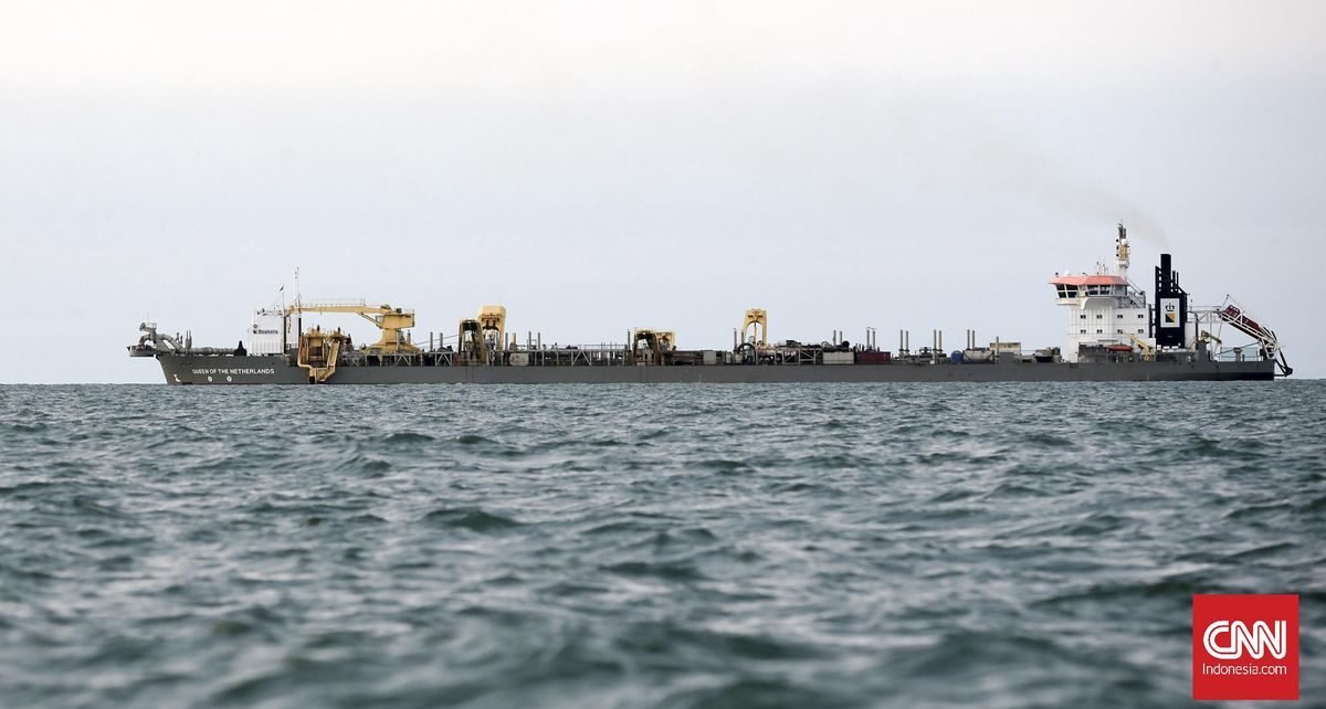 Pelindo Kebut Pengerukan Jalur Laut ke Pulau Enggano yang Terisolasi