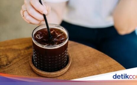 Selain Bikin Mata Melek, Ini 5 Manfaat Minum Kopi Americano Tiap Hari