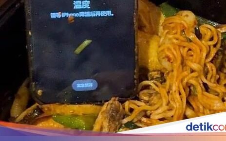 Beli Hotpot Gratis Handphone! Wanita Hampir Celaka Gegara Makanannya