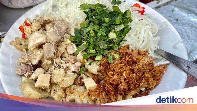 Berapa Kalori Semangkuk Bubur Ayam? Enak Tapi Bikin Cepat Lapar