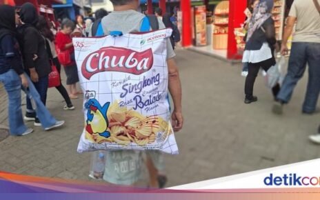 Unik Banget! 10 Camilan dengan Kemasan Tas Jumbo di PRJ