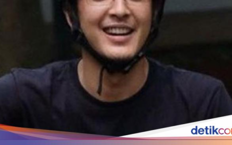 Dimas Anggara Kompak Kulineran Bareng Istri, Nadine Chandrawinata