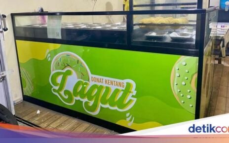 Laris Terjual 1.500 Buah Sehari, Ini Donat Kentang Viral di Depok